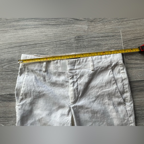 Like new, Vince 58% linen white wants, flattering fit! No rips/stains - Picture 5 of 12